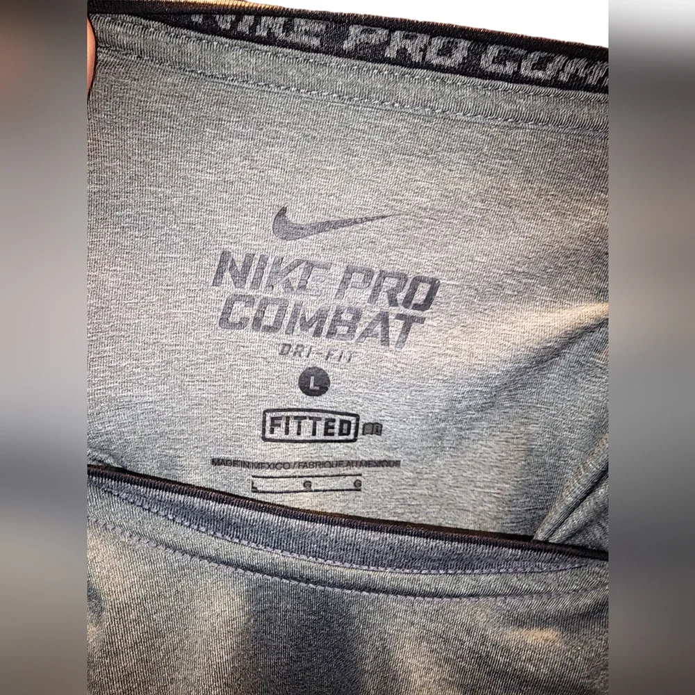 Nike Pro Combat T-shirt - Picture 6 of 6